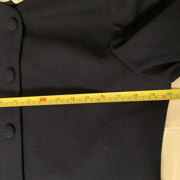 Jones New York Wool Blazer w/ Shoulder Pads Size 10 - Picture 5 of 13